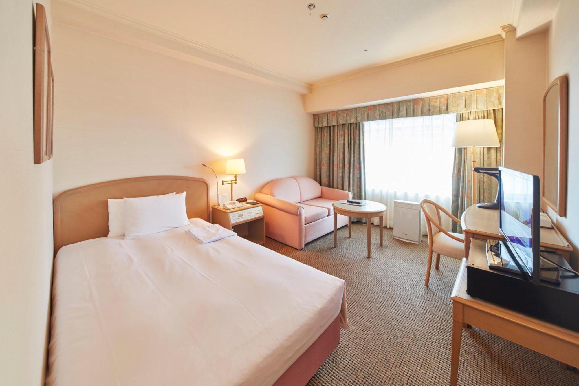 Kobe Seishin Oriental Hotel Exterior foto