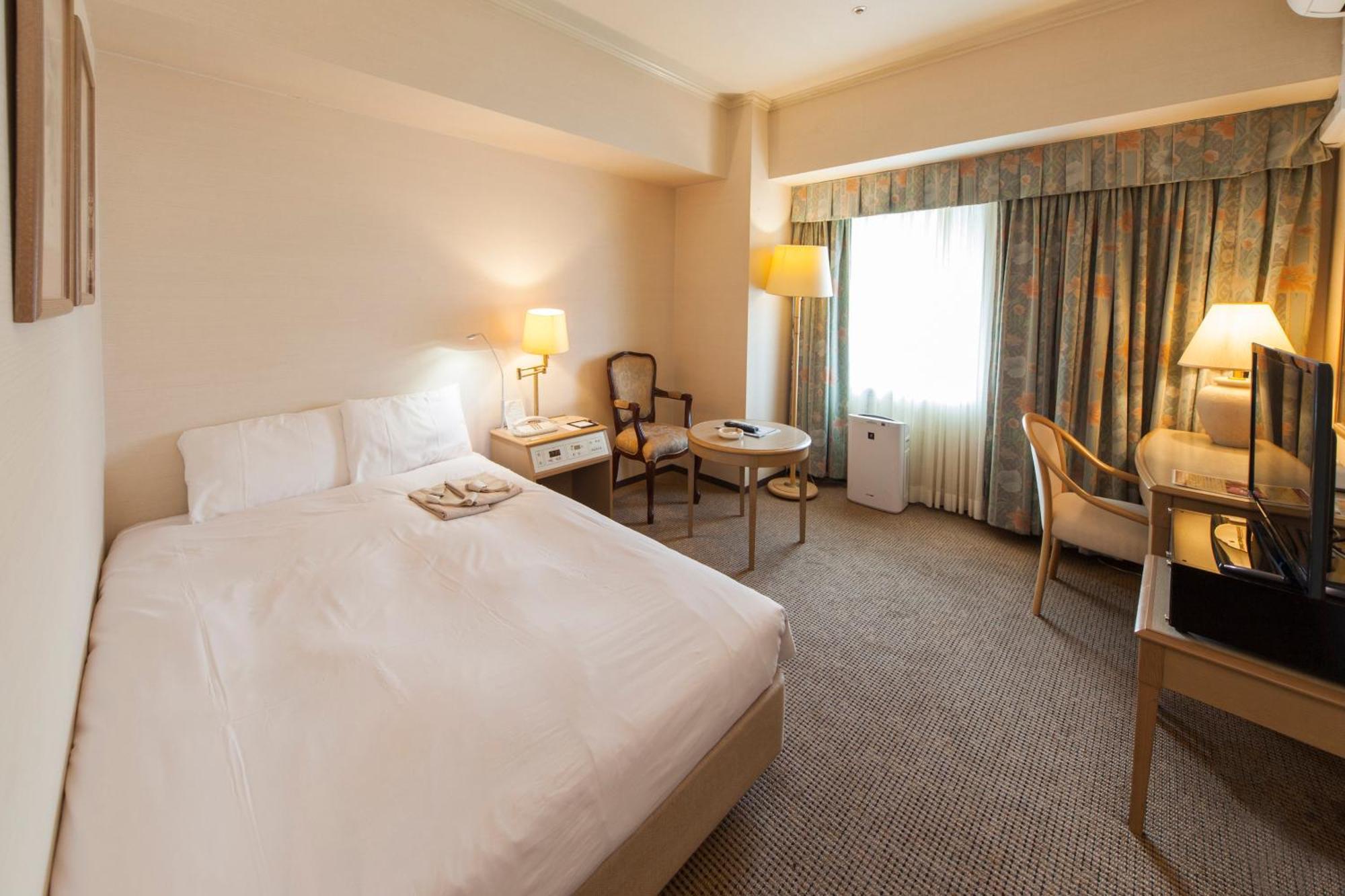 Kobe Seishin Oriental Hotel Exterior foto