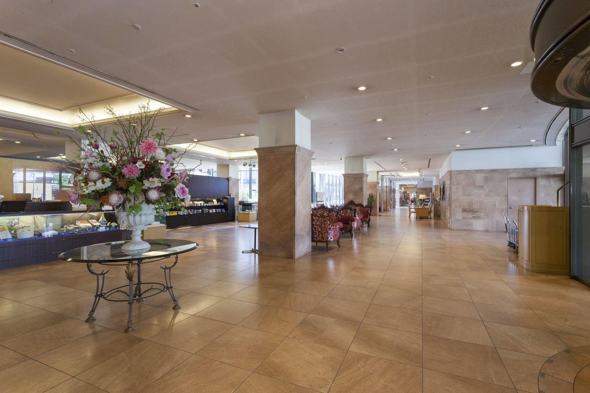 Kobe Seishin Oriental Hotel Exterior foto